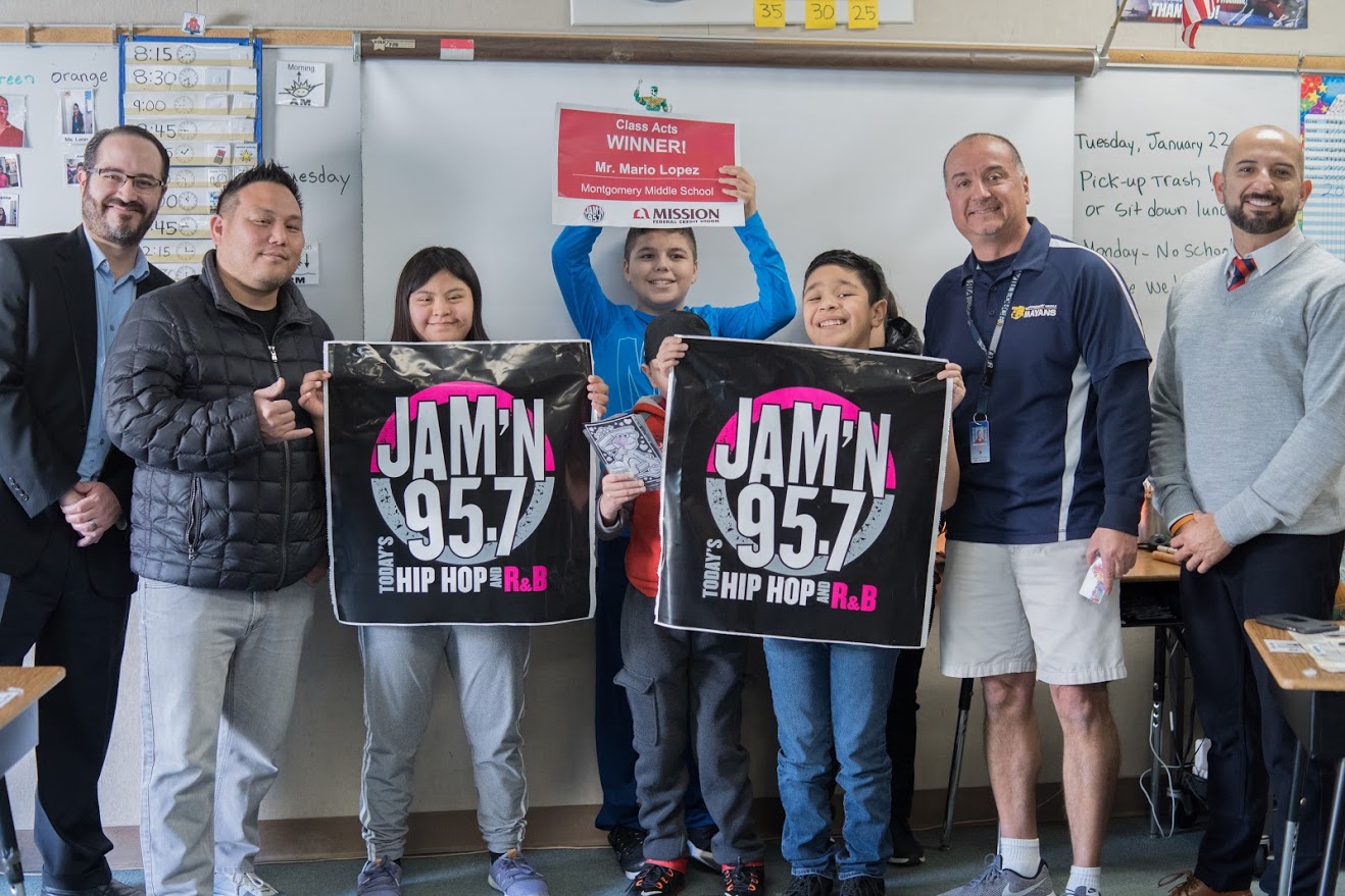 Montgomery Middle Special Education Teacher Mario Lopez selected as Max Out My Class Teacher of the Week